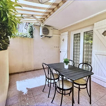 Studio Terrasse Maxime Σαιντ-Μαξίμ